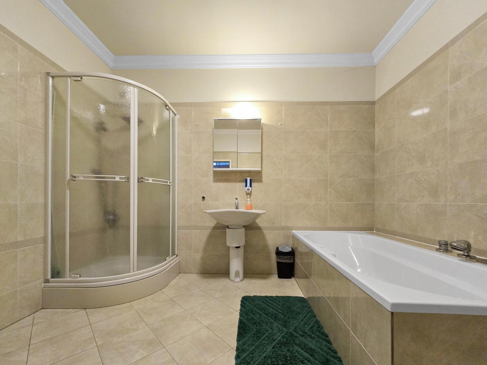 King-Size Comfort In Three Bedrooms Wien Eksteriør billede